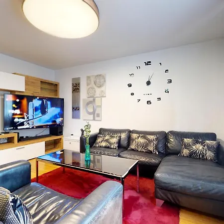 Modern Deluxe Sara 2 Apartment Split